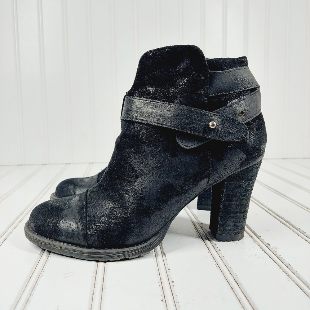 Crown Vintage Black Faux Suede Zip Up Block High Heel Ankle Booties  K627